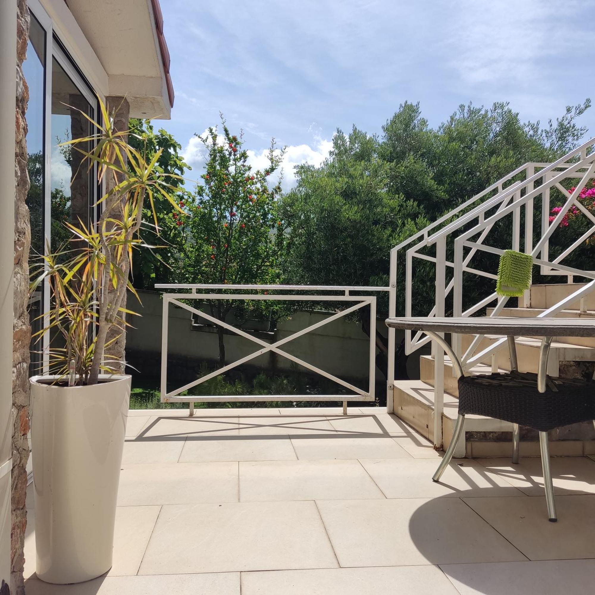 Suntime Villa 7 Tivat Bagian luar foto